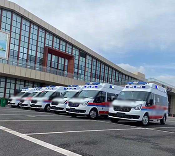 和曲县服务车队展示