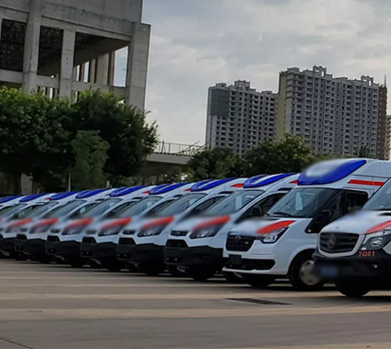 和曲县服务车队展示